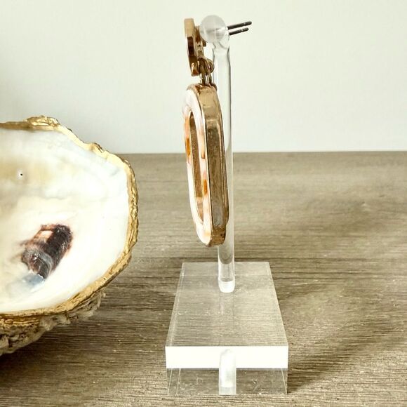 Metallic Resin Drop Earrings in Pink and Pearl Resin - Picture 2 of 3